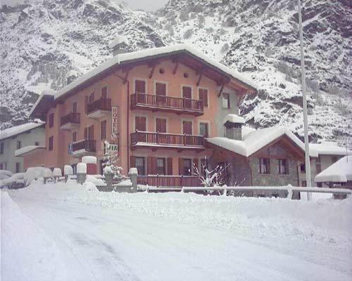 Hotel Beau Sejour アルヴィエ エクステリア 写真